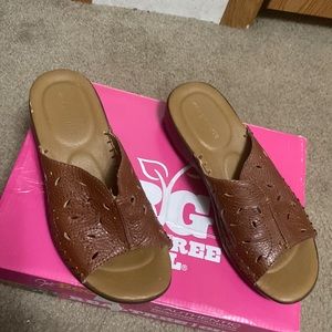 Easy spirit sandals